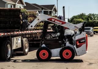 Mini încărcătoare Bobcat S66