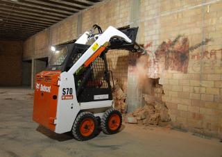 Mini încărcătoare Bobcat S70