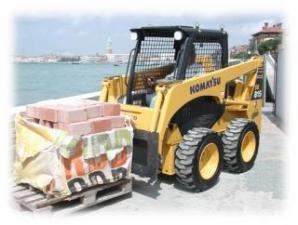 Mini încărcătoare Komatsu SK815-5