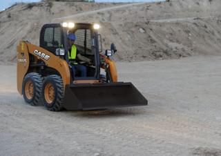 Mini încărcătoare Case SR175
