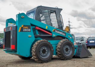 Mini încărcătoare Sunward SWL2830 