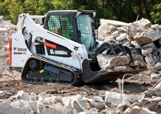 Mini încărcătoare Bobcat T 590