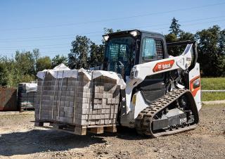 Mini încărcătoare Bobcat T66