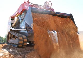 Mini încărcătoare Takeuchi TL 12 R2