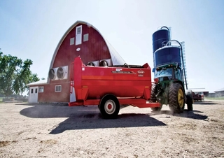 Tehnologii de alimentare Mixere de alimentare Kuhn RA 136