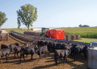 Tehnologii de alimentare Mixere de alimentare Kuhn RA 136