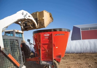 Tehnologii de alimentare Mixere de alimentare Kuhn VS 127