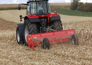 Mulcere/tocătoare forestiere Kuhn RM 320