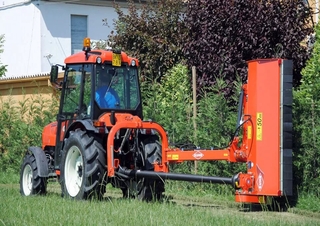 Mulcere/tocătoare forestiere Kuhn TB 16