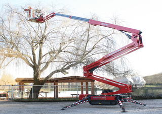 Nacele cu braț articulat Nacele cu braț articulat pe șenile Hinowa Lightlift 20.10 Performance IIIS MK 3