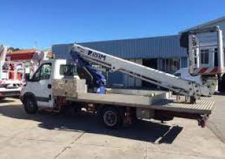Nacele telescopice Nacele telescopice montate pe camion RAM Antares 180 TJA