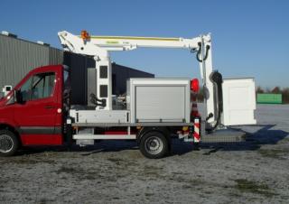 Nacele telescopice Nacele telescopice montate pe camion Danilift P140V
