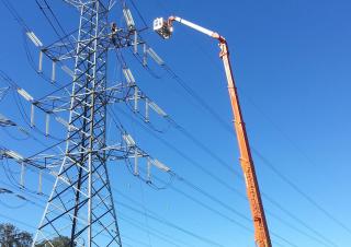 Nacele telescopice Nacele telescopice montate pe camion Bronto Skylift SI140HDT-C 