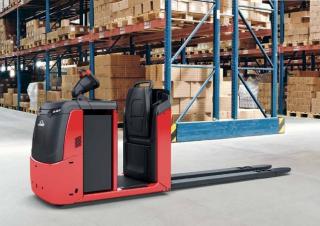Order pickers (preparatoare de comenzi) Linde N25C SA