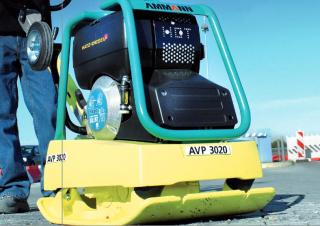 Plăci compactoare Plăci compactoare reversibile Ammann AVP 3020
