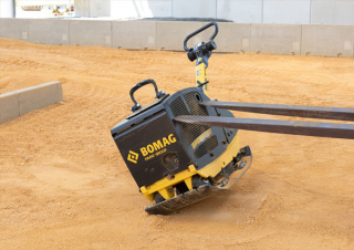 Plăci compactoare Plăci compactoare reversibile Bomag BPR 45/45