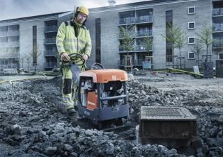 Plăci compactoare Plăci compactoare reversibile Husqvarna LG 204
