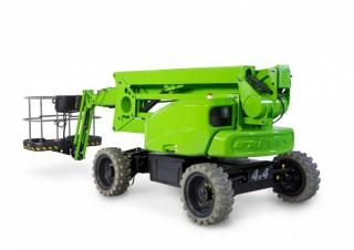 Nacele cu braț articulat Nacele cu braț articulat pe roți Niftylift SP64 4x4