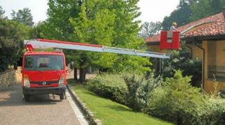 Nacele telescopice Nacele telescopice montate pe camion Multitel 160 Alu R