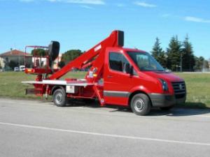 Nacele telescopice Nacele telescopice montate pe camion GSR E148T Compact E4