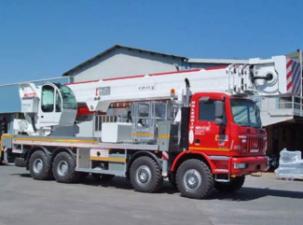 Nacele telescopice Nacele telescopice montate pe camion Multitel J 2 365 TA