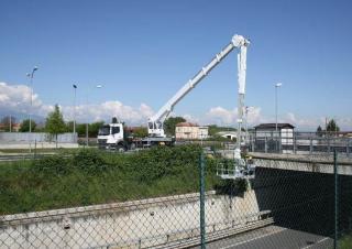 Nacele telescopice Nacele telescopice montate pe camion Multitel MJ 375