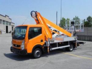 Nacele telescopice Nacele telescopice montate pe camion Multitel MT 182 EX 