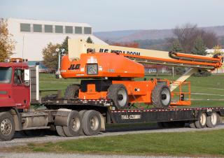 Nacele telescopice Nacele telescopice pe roți JLG 1500SJ