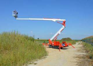 Nacele telescopice Nacele telescopice pe șenile Multitel SMX 300