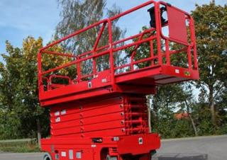 Nacele de tip foarfecă Platforme de ridicare de tip foarfecă pe roți PB PB ECo S120-12EC