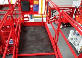 Nacele de tip foarfecă Platforme de ridicare de tip foarfecă pe roți PB PB S171-12E