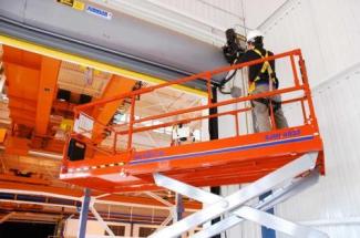 Nacele de tip foarfecă Platforme de ridicare de tip foarfecă pe roți Skyjack SJ III 4632