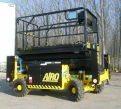 Nacele de tip foarfecă Platforme de ridicare de tip foarfecă pe roți AIRO X 12 RTD