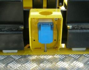 Nacele de tip foarfecă Platforme de ridicare de tip foarfecă pe roți AIRO XL 11 E