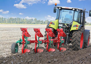 Pluguri Kverneland 150 S 100