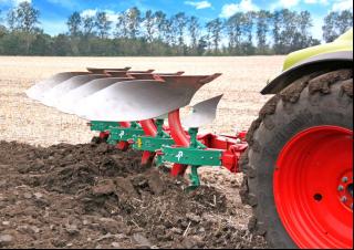 Pluguri Kverneland 150 S 85