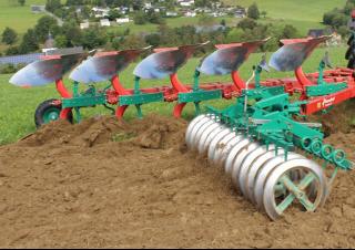 Pluguri Kverneland EG 100/200