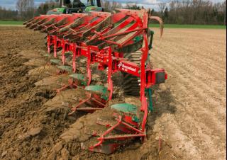 Pluguri Kverneland RG 115