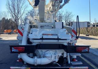 Pompe de beton Pompe de beton montate pe camion CIFA K40H