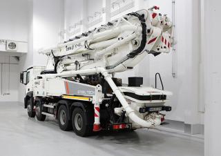 Pompe de beton Pompe de beton montate pe camion CIFA K42L
