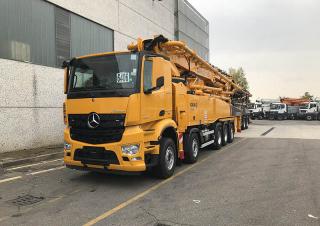 Pompe de beton Pompe de beton montate pe camion CIFA K60H