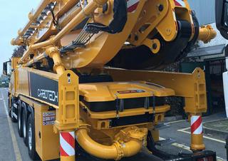 Pompe de beton Pompe de beton montate pe camion CIFA K60H