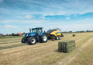 Prese de balotat pătrate + Prese de boltat de densitate mare New Holland BB 890 PC Plus