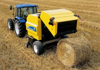 Prese de balotat rotunde New Holland BR6090 SuperFeed
