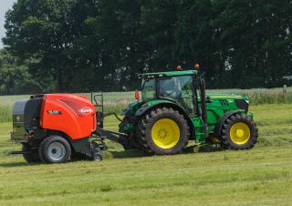 Prese de balotat rotunde Kuhn FB 3130 