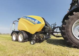 Prese de balotat rotunde New Holland Roll Baler 125 Combi