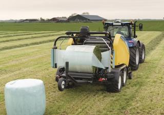 Prese de balotat rotunde New Holland Roll Baler 125 Combi