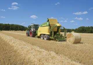 Prese de balotat rotunde Krone Ultima CF 155 XC