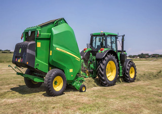 Prese de balotat rotunde John Deere V461M