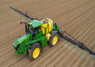 Pulverizatoare de câmp cu autopropulsie John Deere R4150i